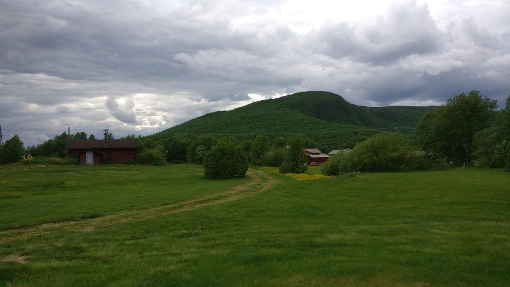 Hotel Vetsituvat Utsjoki Zewnętrze zdjęcie